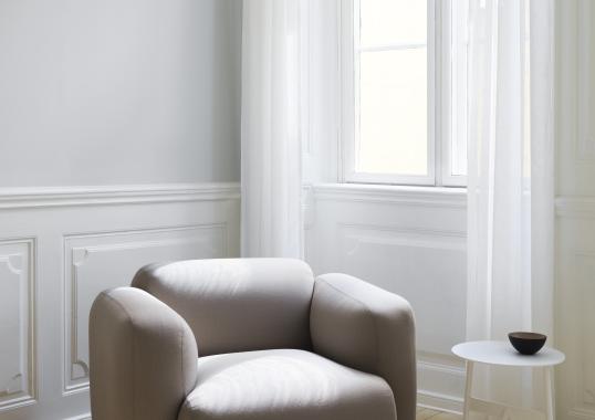 Журнальный столик от фабрики Normann Copenhagen модель 60252 Stock Side Table