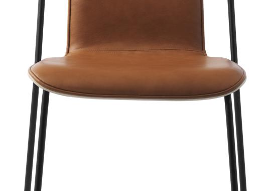 Стул от фабрики Normann Copenhagen модель Studio Mid Upholstery 