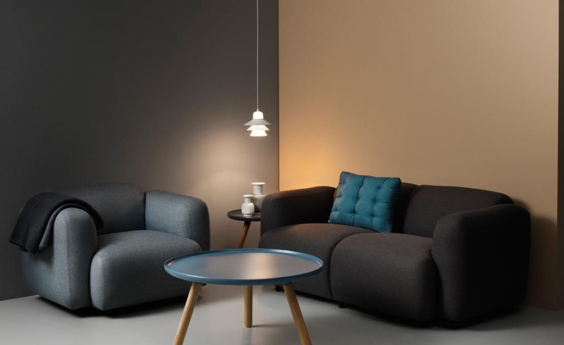 Диван от фабрики Normann Copenhagen модель Swell 2 Seater Sofa