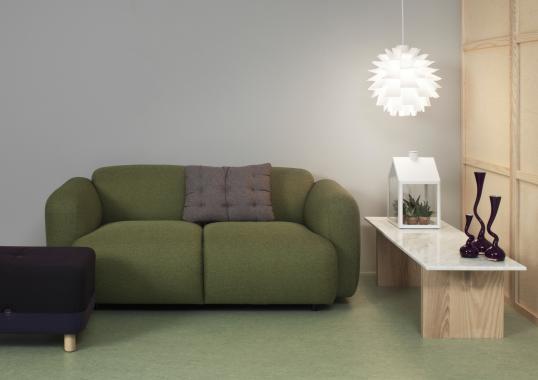 Диван от фабрики Normann Copenhagen модель Swell 2 Seater Sofa