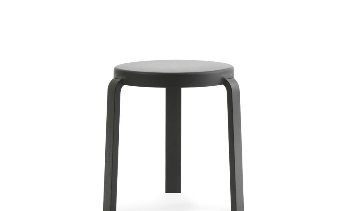 Барный стул от фабрики Normann Copenhagen модель Tap Black -602285