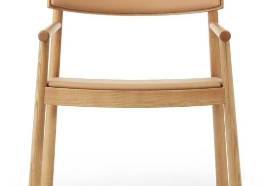 Кресло от фабрики Normann Copenhagen модель Timb Lounge Arm-140190