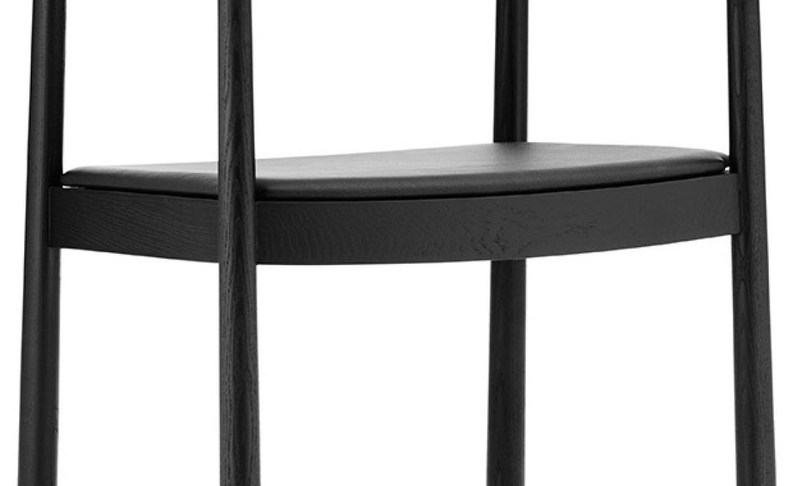 Кресло от фабрики Normann Copenhagen модель 140162 Timb Upholstery Arm