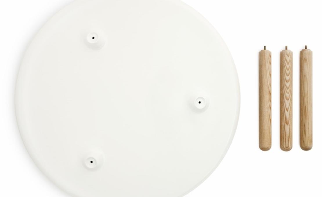 Журнальный столик от фабрики Normann Copenhagen модель 6021 Tablo 