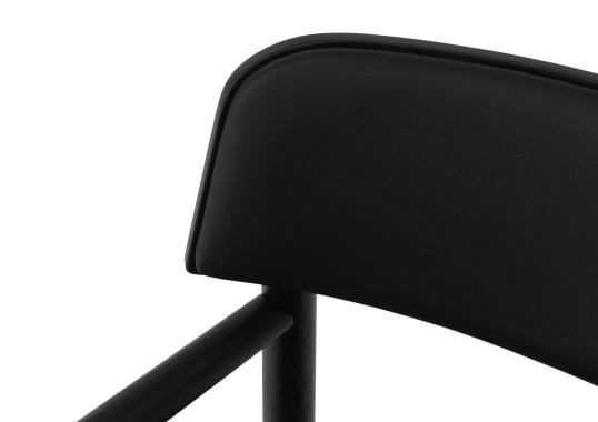 Кресло от фабрики Normann Copenhagen модель Timb Lounge Arm-140190