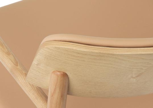 Кресло от фабрики Normann Copenhagen модель Timb Lounge Arm-140190