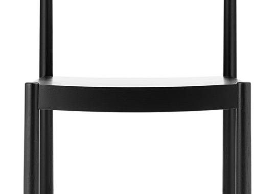 Стул от фабрики Normann Copenhagen модель 140161 Timb 