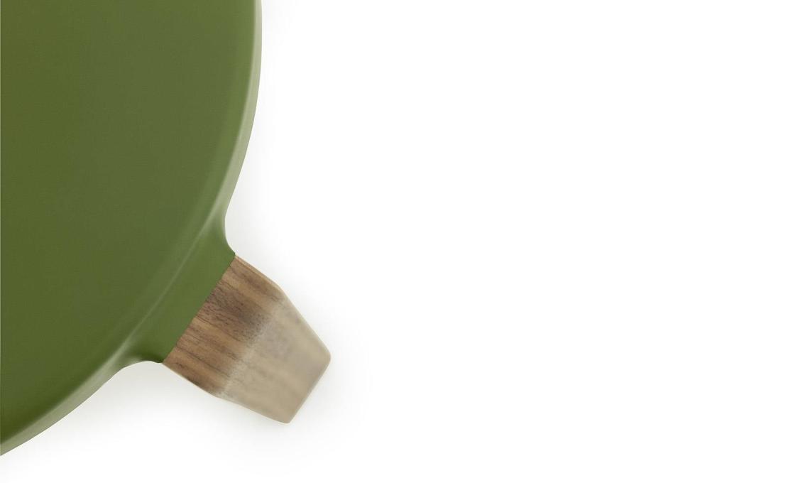 Барный стул от фабрики Normann Copenhagen модель 6022 Tap 