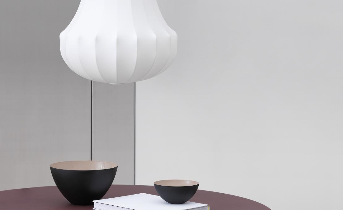 Кресло от фабрики Normann Copenhagen модель 140161 Timb Arm