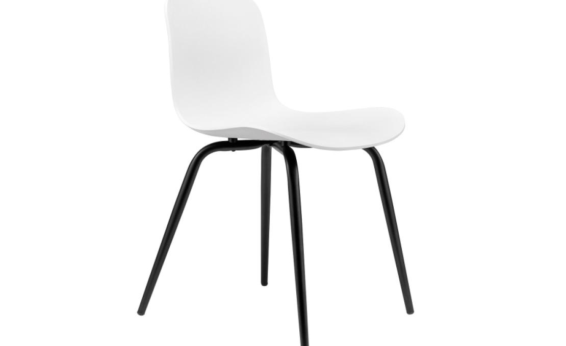 Стул от фабрики Norr11 модель Langue Avantgarde 