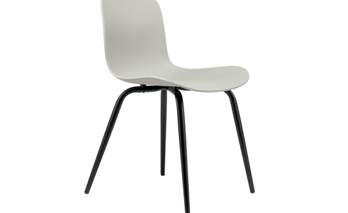 Стул от фабрики Norr11 модель Langue Avantgarde 