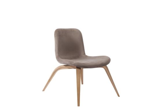 Кресло от фабрики Norr11 модель Goose Lounge Arm