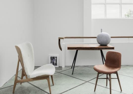 Стул от фабрики Norr11 модель Langue Original Seat Upholstered