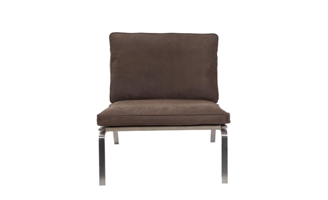 Кресло от фабрики Norr11 модель Man Lounge Arm