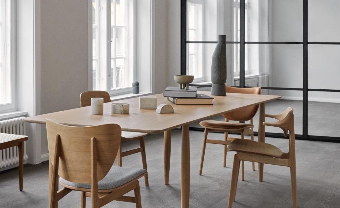 Стол от фабрики Norr11 модель Oku Dining Table 