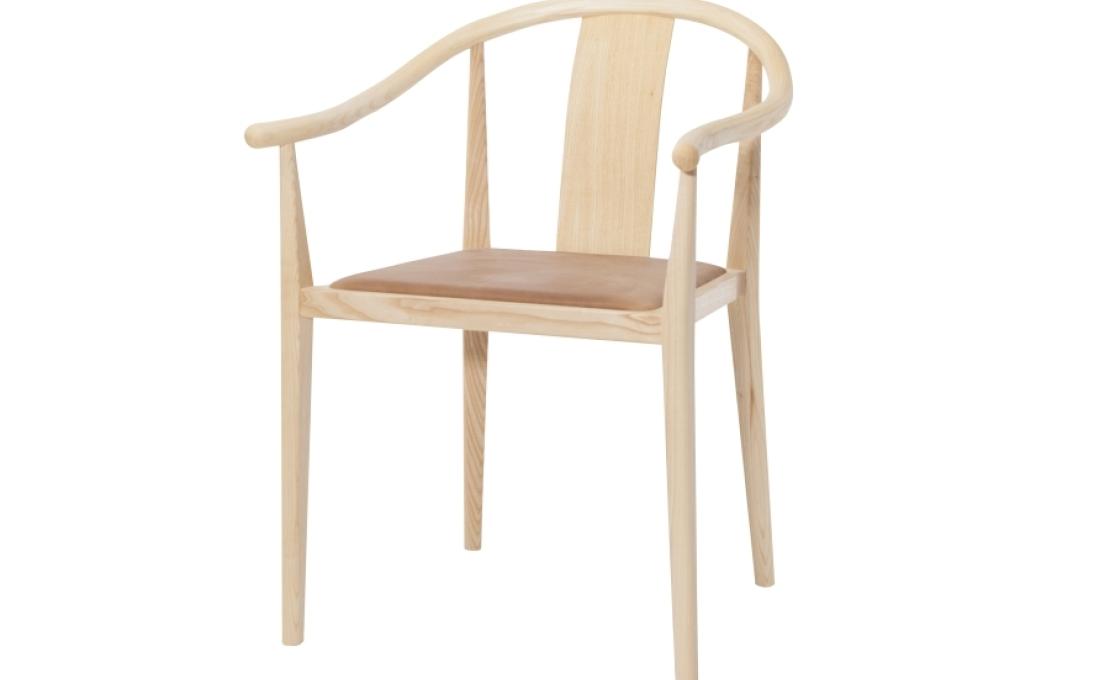 Стул от фабрики Norr11 модель Shanghai Dining Leather 