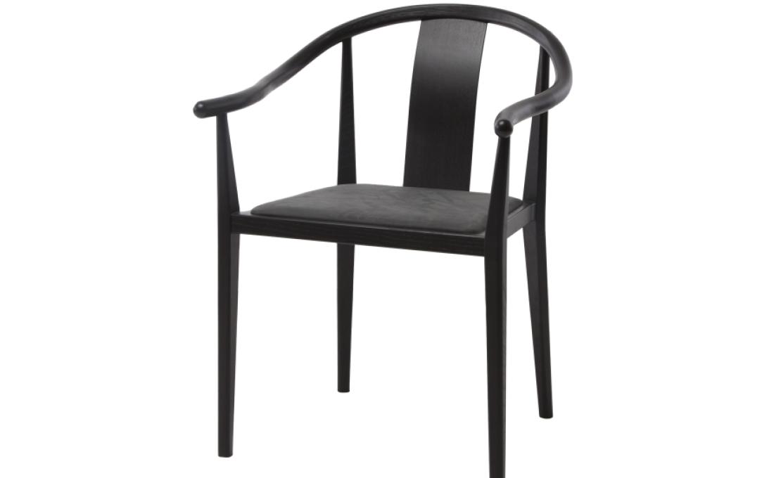 Стул от фабрики Norr11 модель Shanghai Dining Leather 