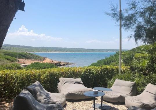 Уличная кушетка от фабрики Norr11 модель Storm Chaise Lounge