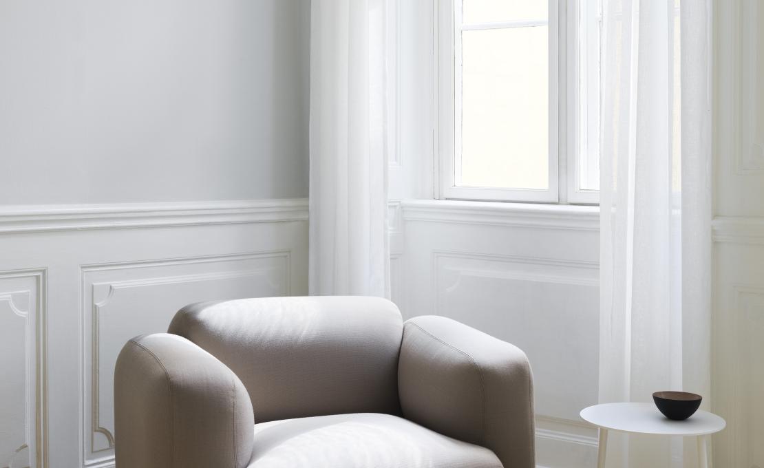 Журнальный столик от фабрики Normann Copenhagen модель 60252 Stock Side Table