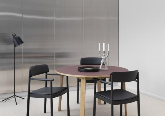 Стол от фабрики Normann Copenhagen модель 6030 Slice Linoleum Table