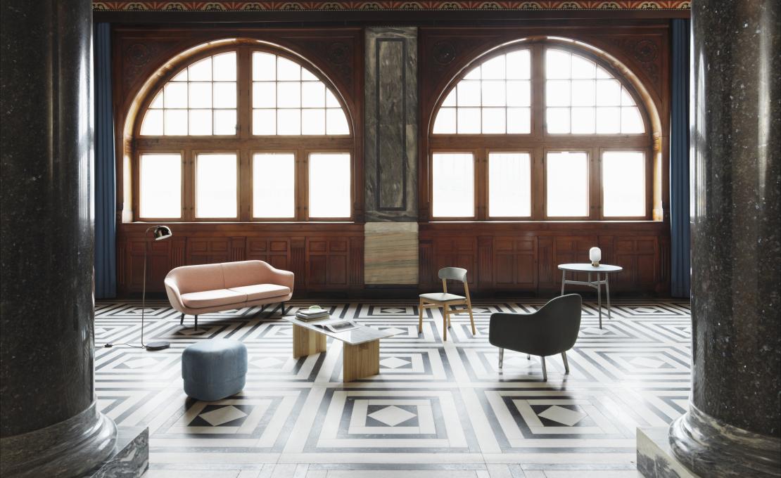 Журнальный столик от фабрики Normann Copenhagen модель Solid -602250