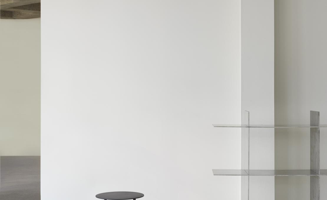 Журнальный столик от фабрики Normann Copenhagen модель 60252 Stock Side Table