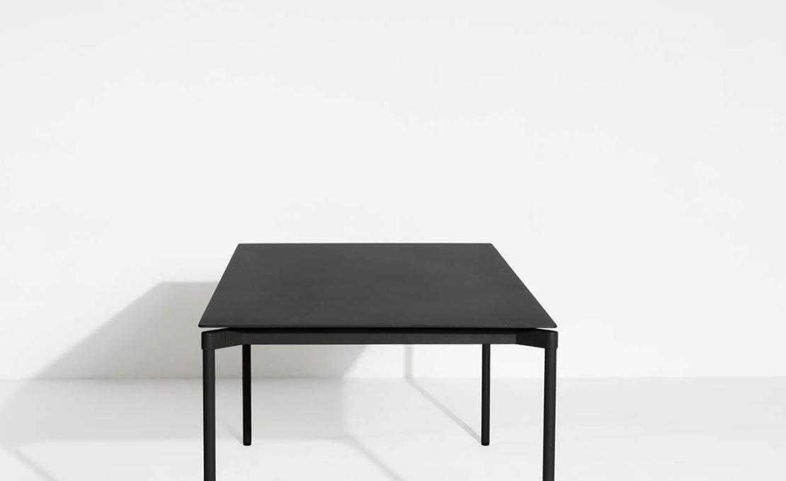 Уличный стол от фабрики Petite Friture модель Fromme Table