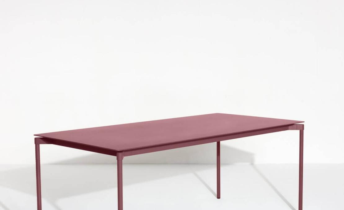 Уличный стол от фабрики Petite Friture модель Fromme Table