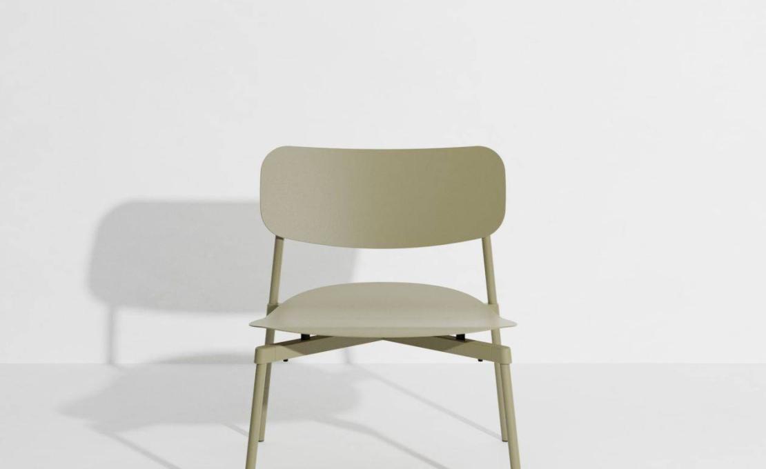 Уличный стул от фабрики Petite Friture модель M08103