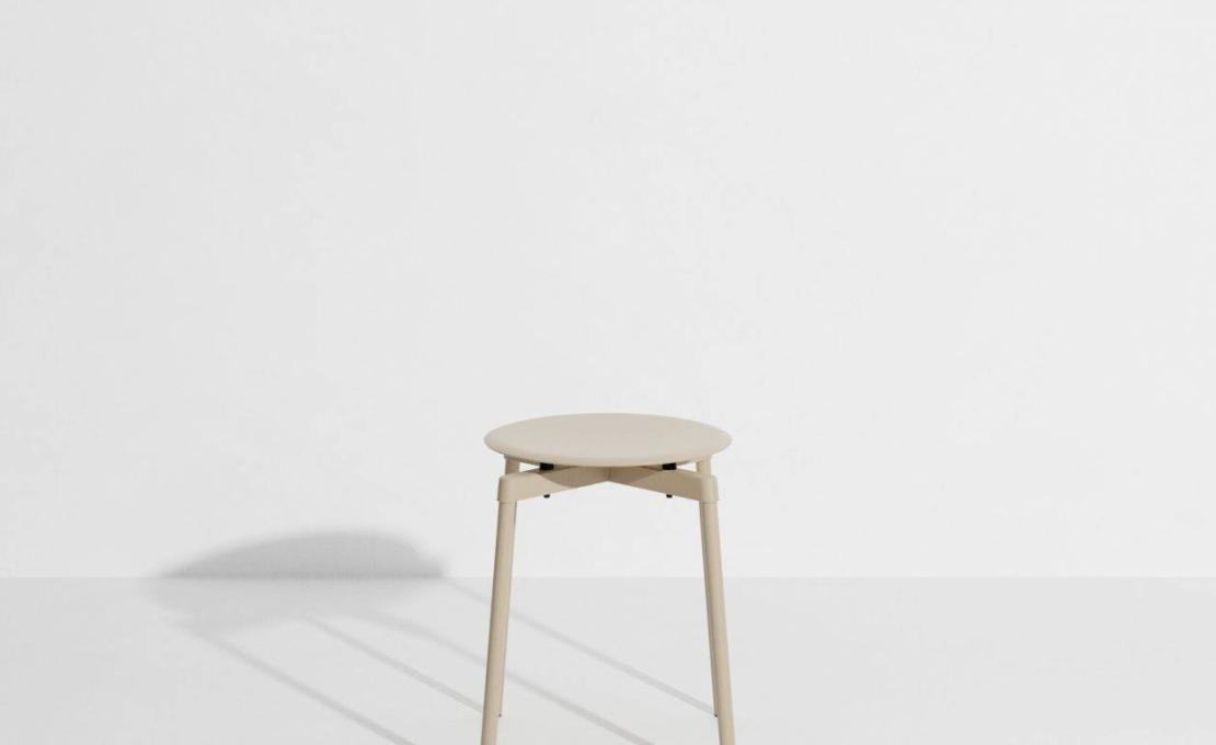 Уличный барный стул от фабрики Petite Friture модель M08105