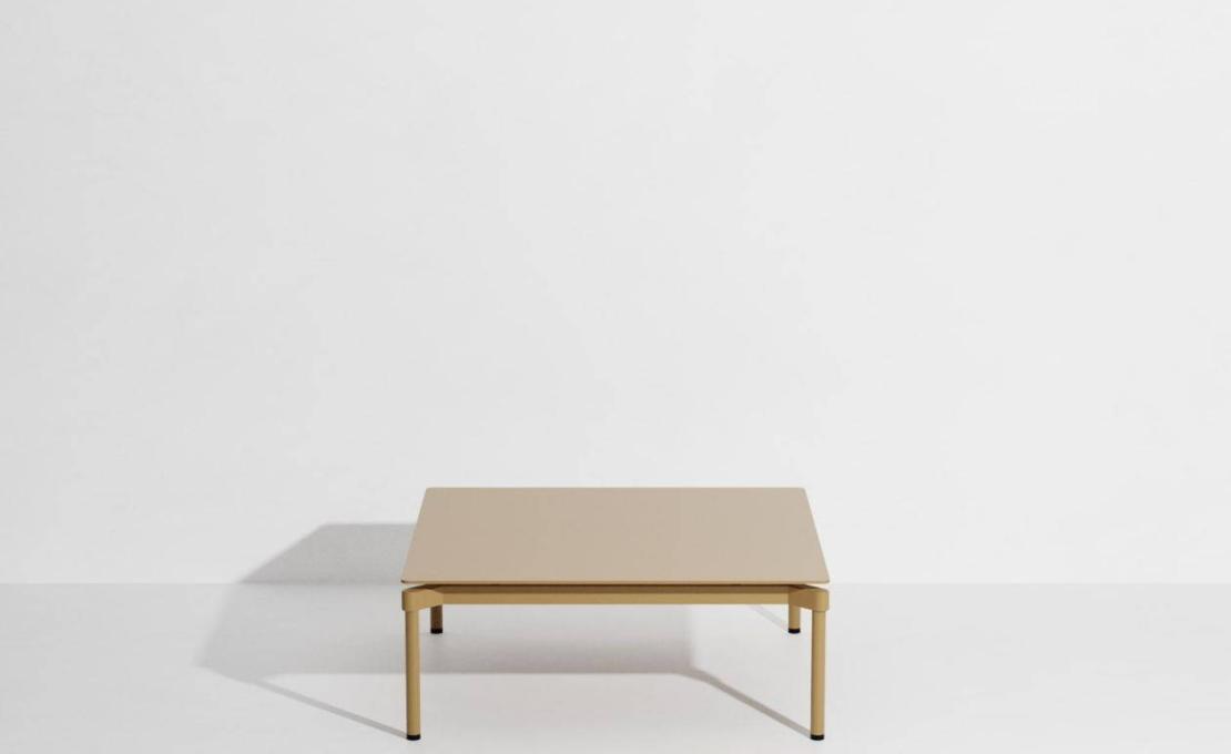 Уличный стол от фабрики Petite Friture модель M08109