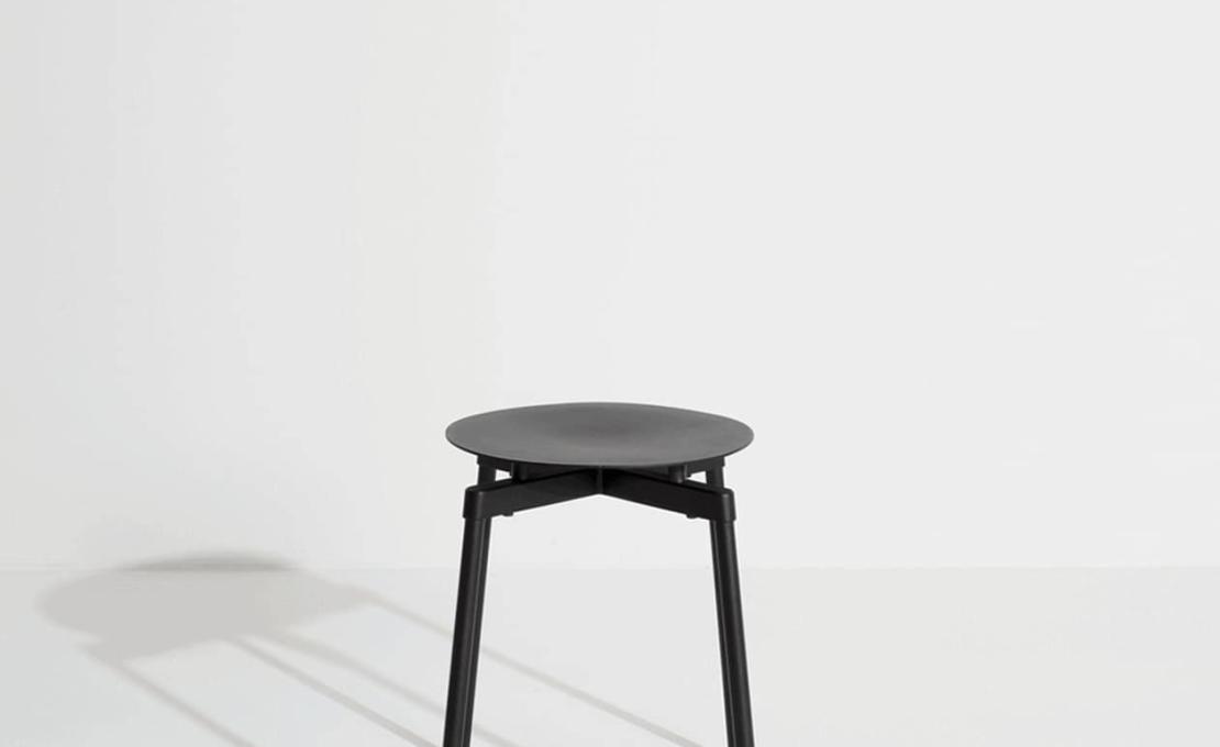 Уличный барный стул от фабрики Petite Friture модель M08105