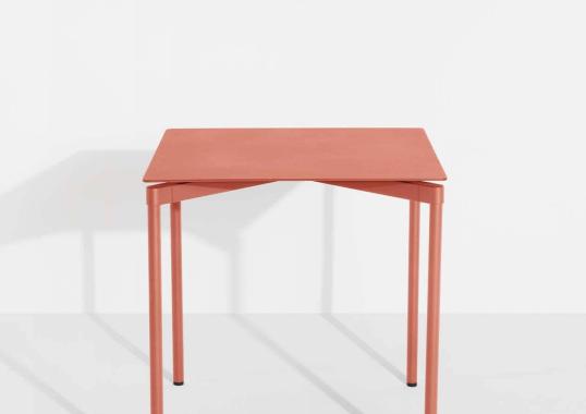 Уличный стол от фабрики Petite Friture модель Fromme Table