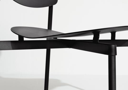 Уличный стул от фабрики Petite Friture модель M08103