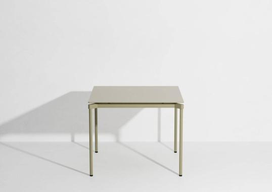 Уличный стол от фабрики Petite Friture модель Fromme Table