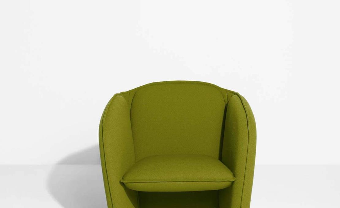 Кресло от фабрики Petite Friture модель M088020