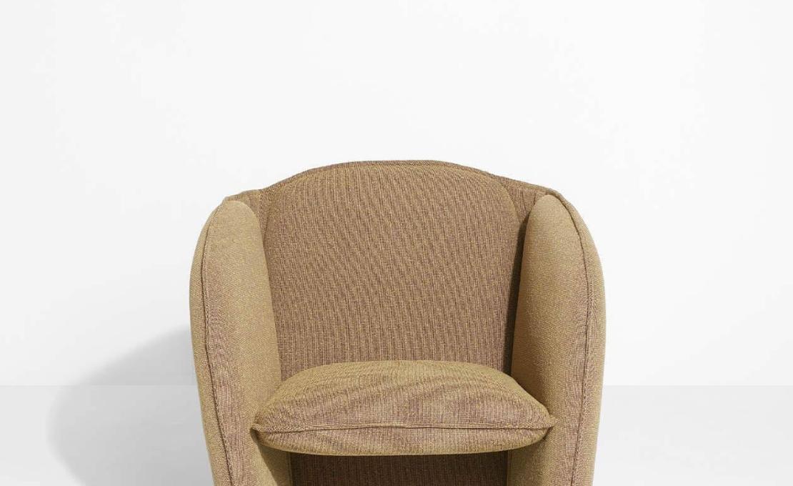 Кресло от фабрики Petite Friture модель M088020