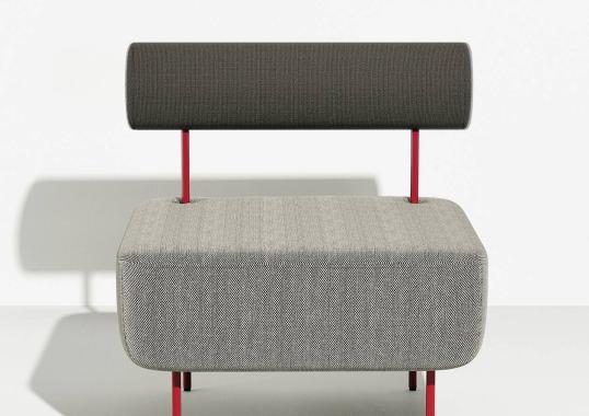 Кресло от фабрики Petite Friture модель Hoff Arm