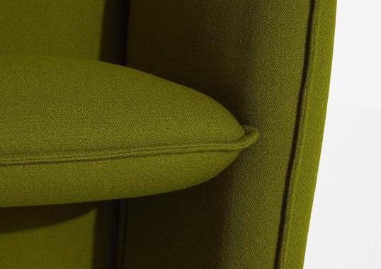 Диван от фабрики Petite Friture модель M088010