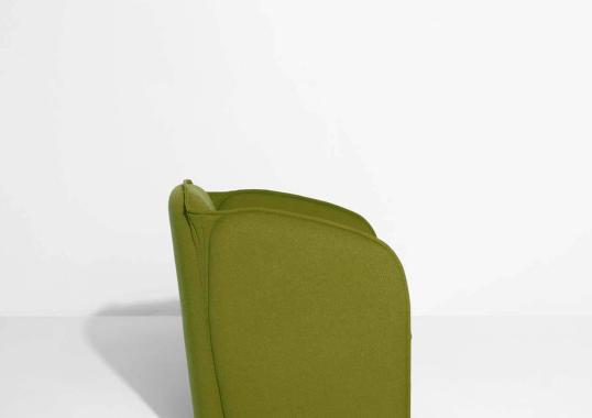 Кресло от фабрики Petite Friture модель M088020
