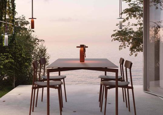 Уличный стол от фабрики Petite Friture модель Fromme Table