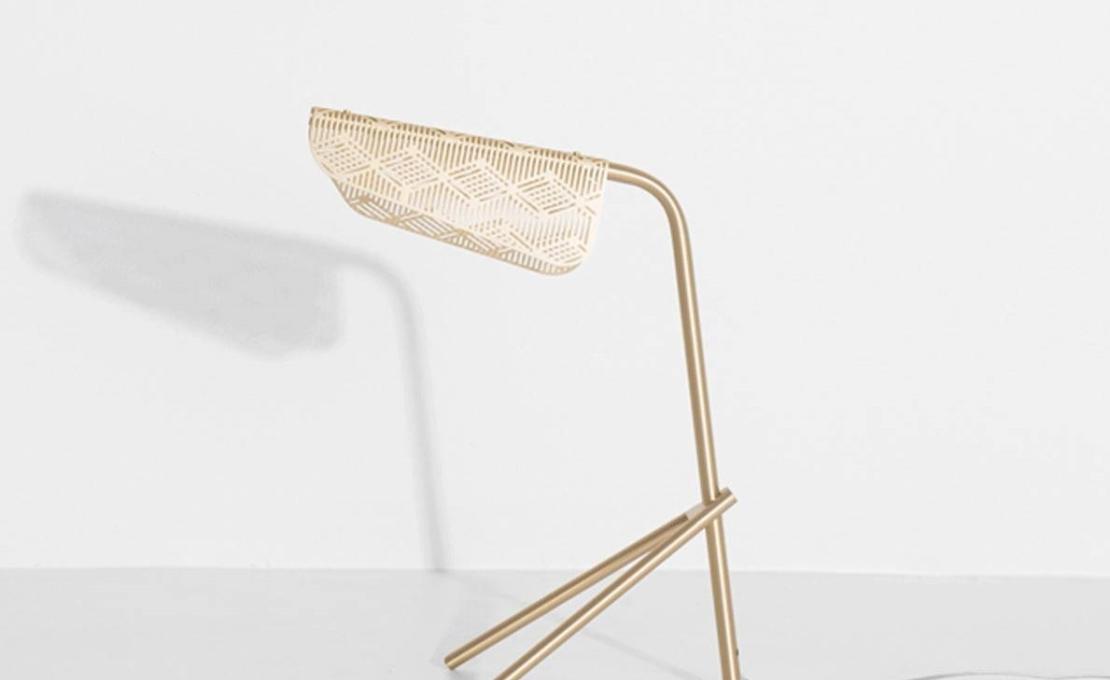 Настольная лампа от фабрики Petite Friture модель L0571001