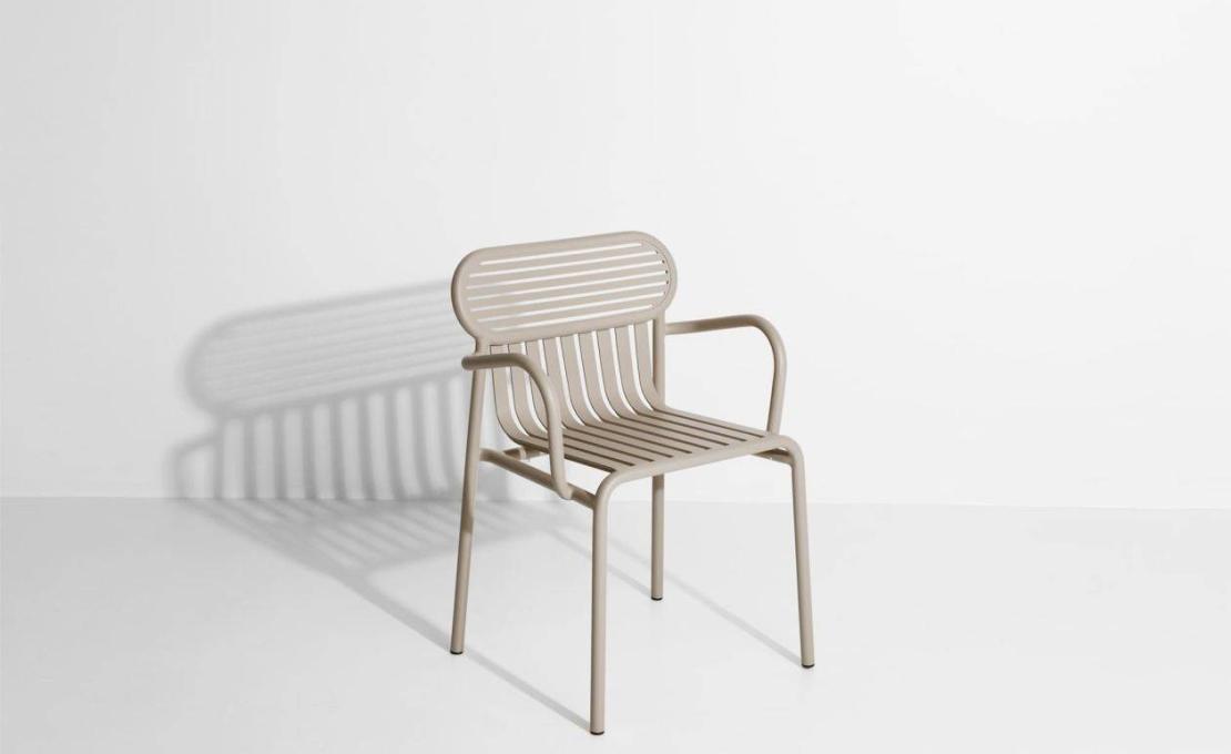 Уличное кресло от фабрики Petite Friture модель M07403