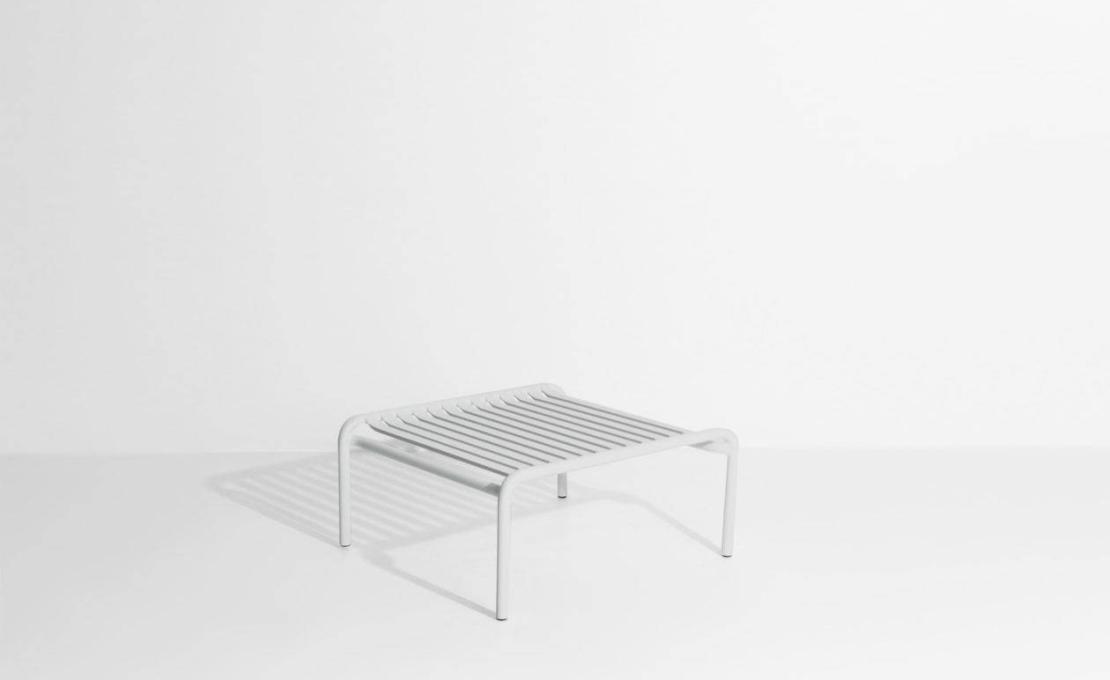 Уличный стол от фабрики Petite Friture модель M07410