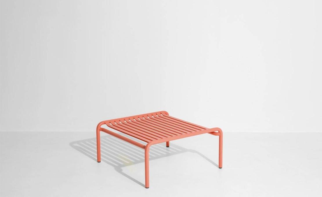 Уличный стол от фабрики Petite Friture модель M07410