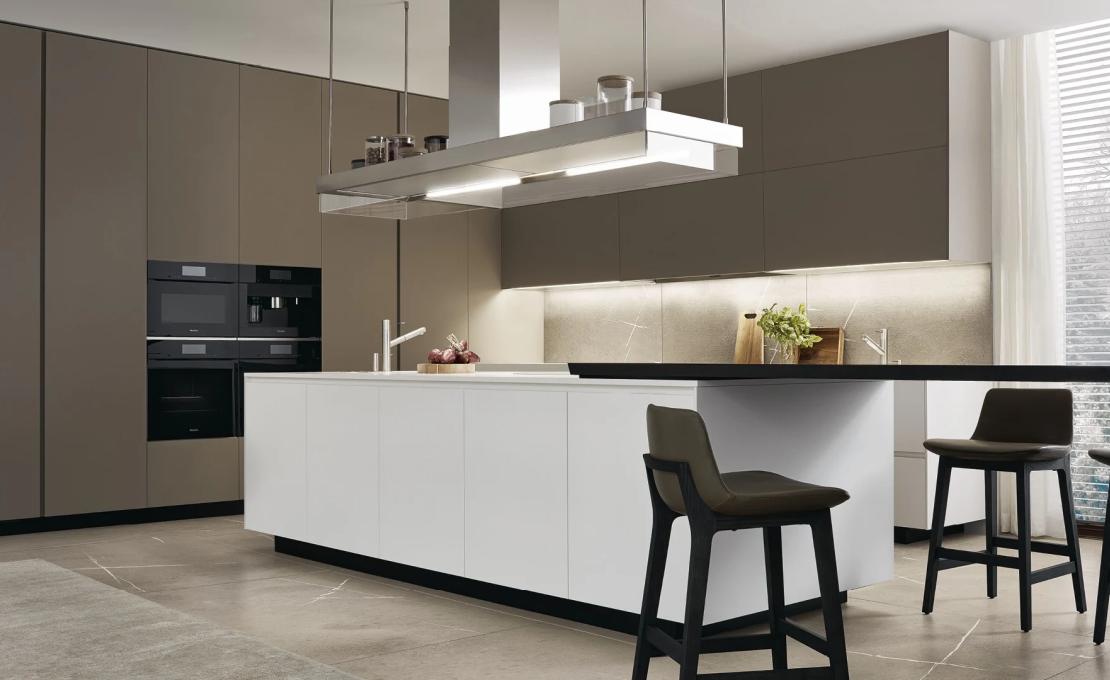 Кухни от фабрики Poliform модель Alea Kitchen