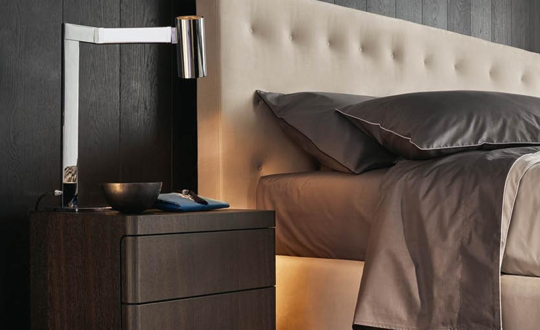 Кровать от фабрики Poliform модель Arca Bed 