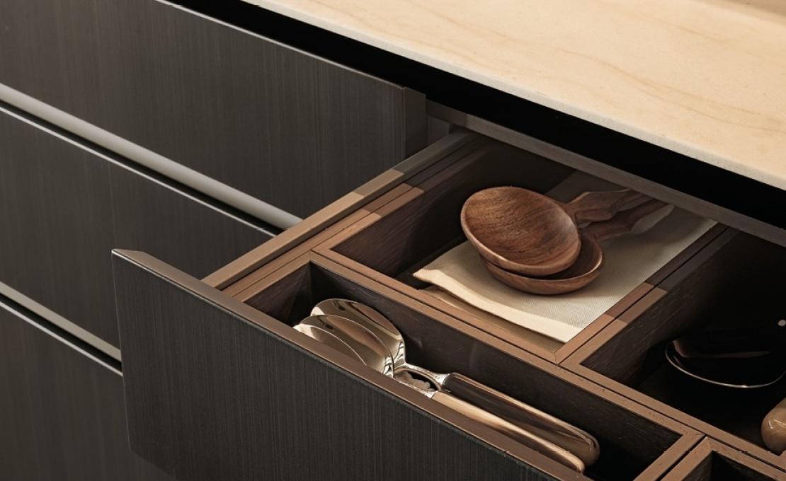 Кухни от фабрики Poliform модель ARTEX PRO KITCHEN