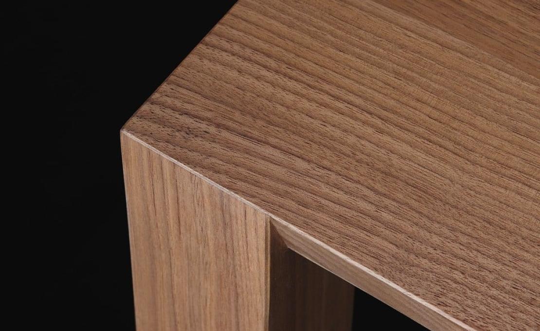 Стол от фабрики Poliform модель Blade Table Poliform