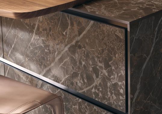 Кухни от фабрики Poliform модель ALEA PRO KITCHEN